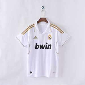 Real Madrid retro shirt